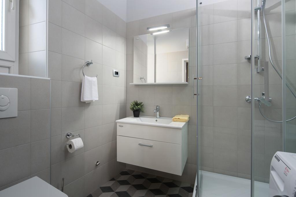 Studio Apartments River Риека Экстерьер фото